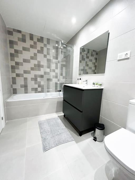 Apartamento De Cuatro Habitaciones En Talavera Talavera de la Reina Εξωτερικό φωτογραφία
